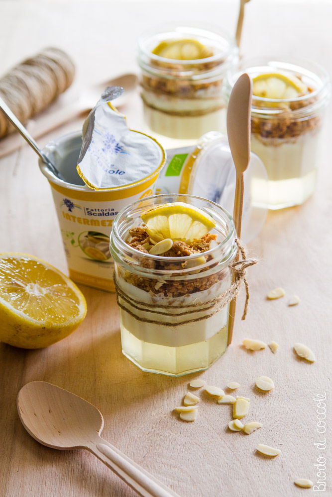 Parfait allo yogurt al limone