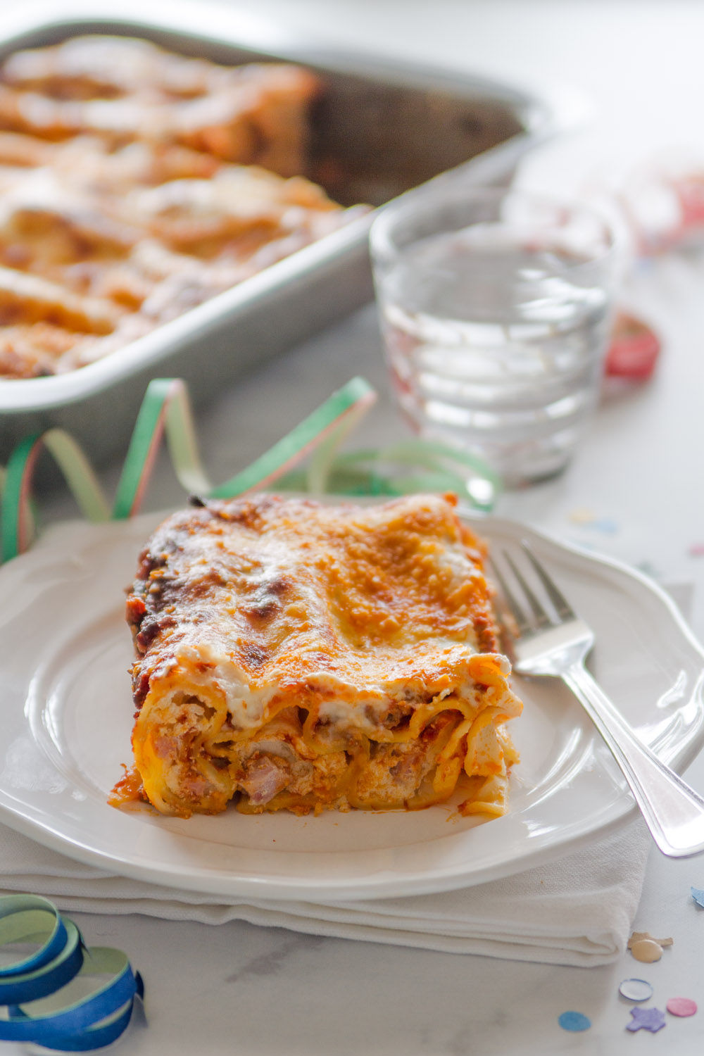 Cannelloni Ripieni Con Ricotta E Ragu Di Carne Brodo Di Coccole