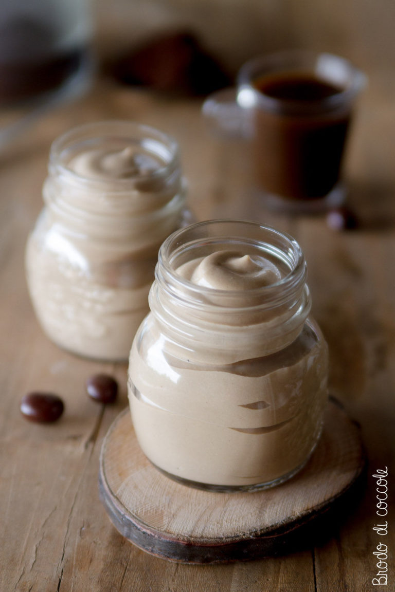 Crema di ricotta, cioccolato bianco e caffè