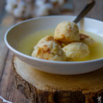 Polpette di pane in brodo