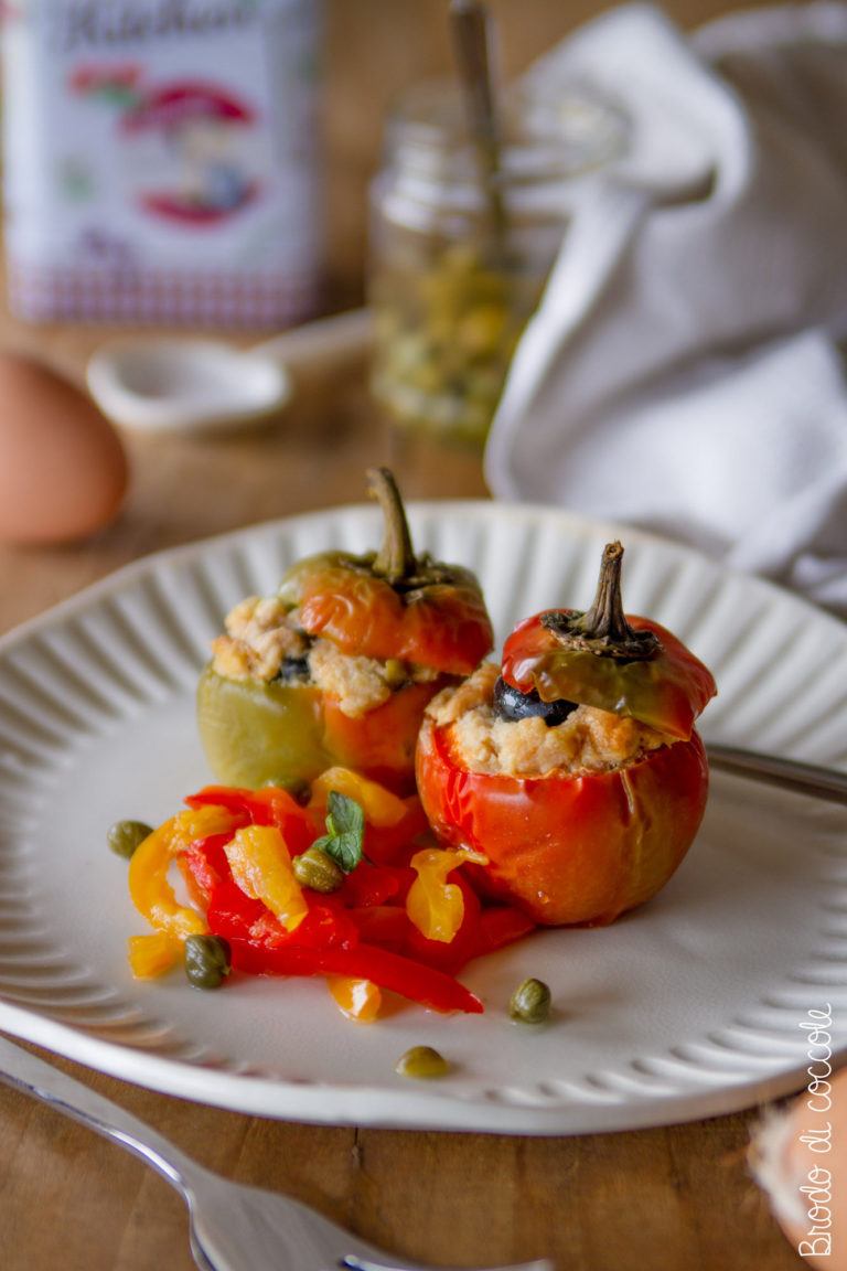 Peperoni ripieni di tonno