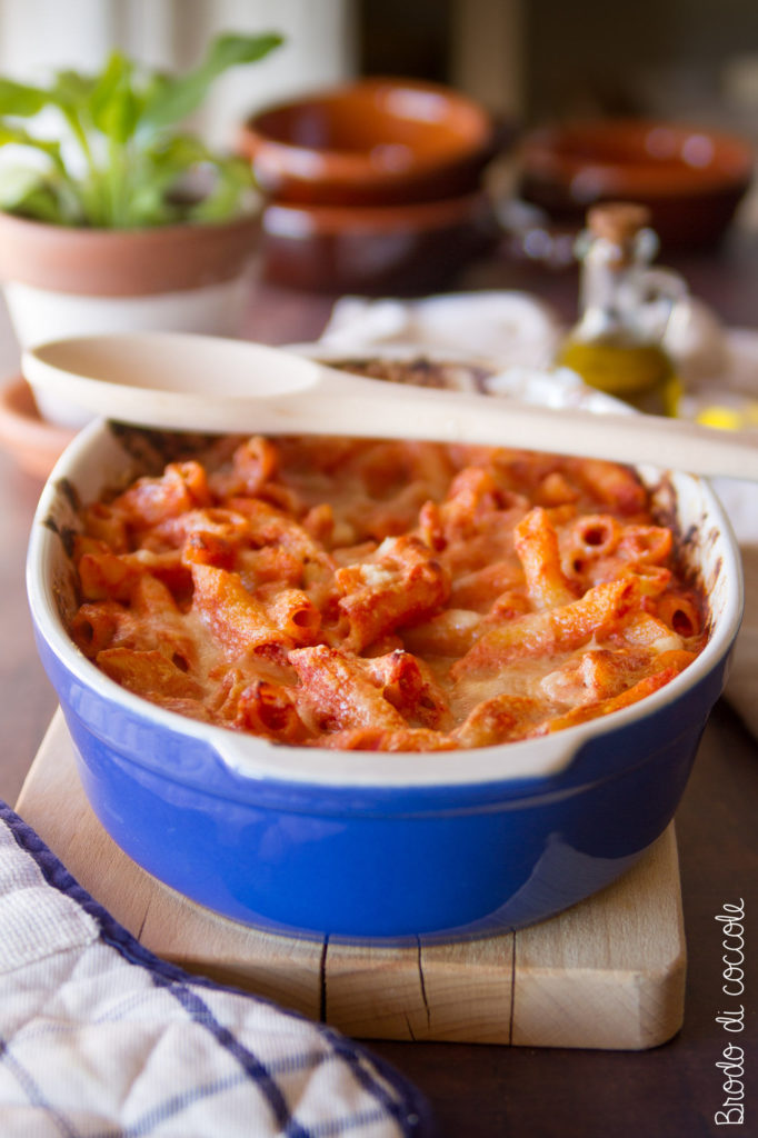 Pasta al forno con pomodoro e ricotta