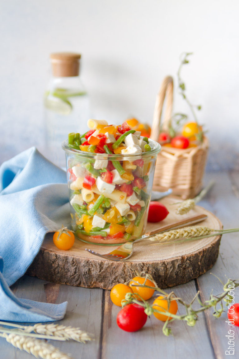 Pasta fredda con fagiolini e primosale
