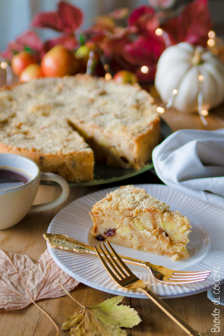 Torta rustica di pane e mele