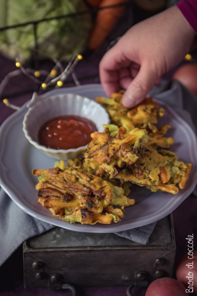 Pakora, frittelle di verdure e farina di ceci