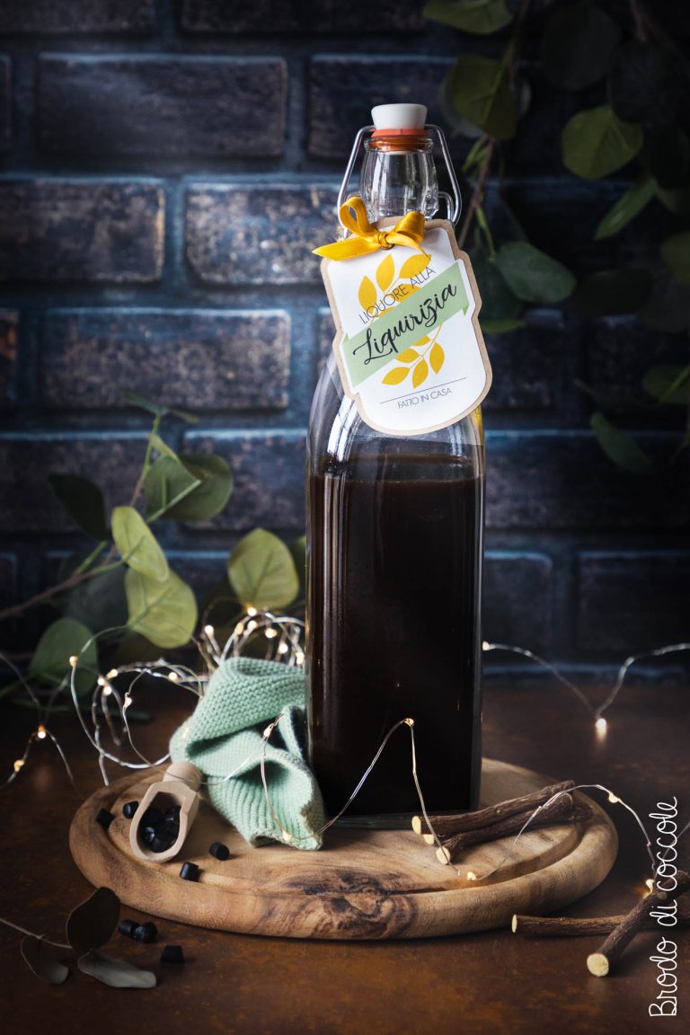 Liquore alla liquirizia fatto in casa